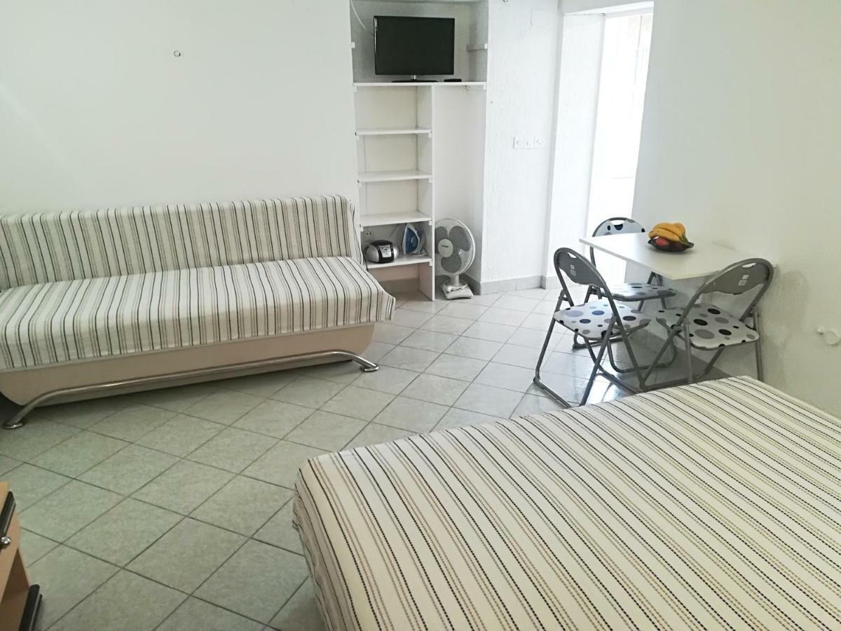 Apartment And Rooms Markovic سينج المظهر الخارجي الصورة